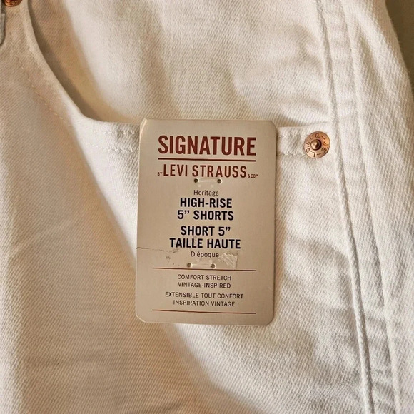 Signature by Levi Strauss & Co. High Rise Plus Size Heritage Denim Shorts 22W. - Picture 9 of 16